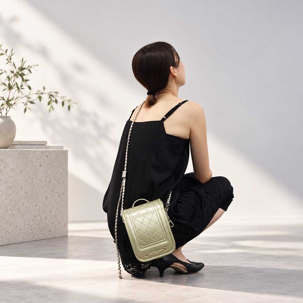 Leather-Style Kawaii Chic Petit Pochette