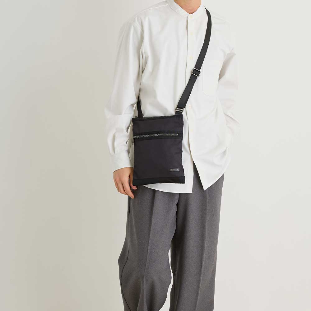 FACTICE MINI SHOULDER BAG